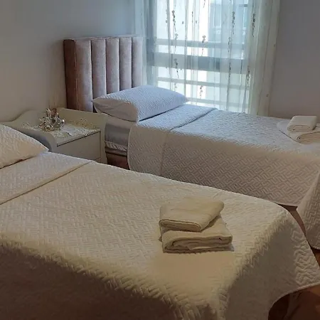 Klik Center Tirana
