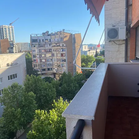 Klik Center Apartment Tirana