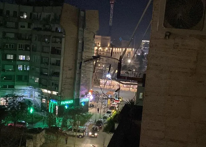 Klik Center Apartman *